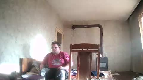 Snapshot of stefan90pt chatting on 12/08/24, 12:52 Stefan online show from 12/08/24, 12:52