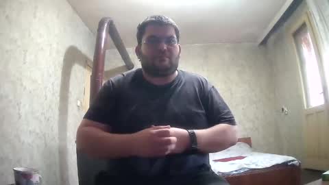 Snapshot of stefan90pt chatting on 10/24/25, 10:33 Stefan online show from 10/24/25, 10:33