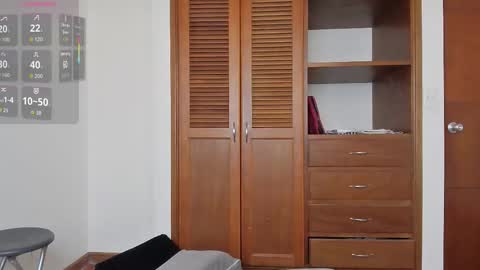 Stafania 3 online show from 09/25/25, 03:16