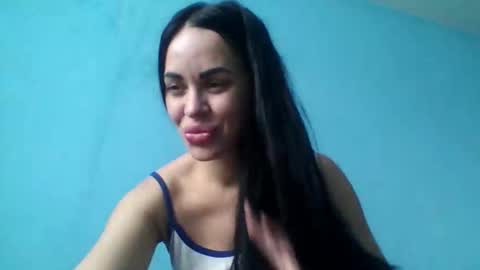Snapshot of stefaniyax chatting on 10/26/25, 11:05 stefaniyax online show from 10/26/25, 11:05