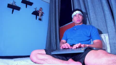 Stefann Salvatore online show from 01/19/25, 04:12