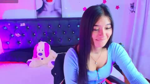 Stefanny Sweett  online show from 07/15/26, 12:21