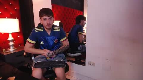 Snapshot of stefano_moretti chatting on 06/18/26, 05:08 S T E F A N O online show from 06/18/26, 05:08