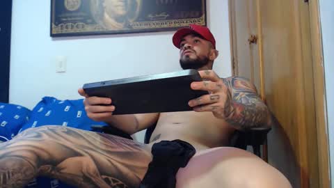 Snapshot of stefanodangelo01 chatting on 11/14/25, 05:06 stefanodangelo01 online show from 11/14/25, 05:06