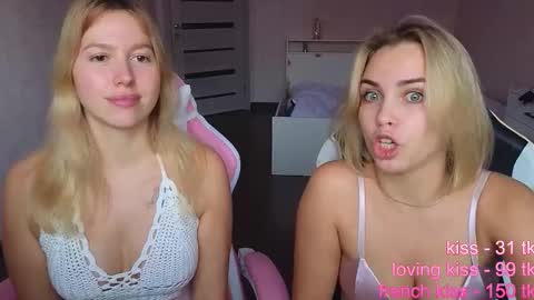 stefany_and_bettany online show from 10/21/25, 11:55