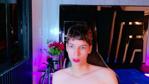 stefany piink online show from 04/25/26, 12:41
