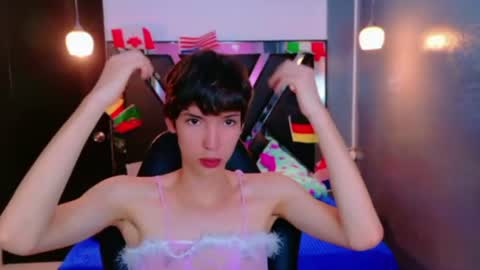 stefany piink online show from 06/26/26, 12:09