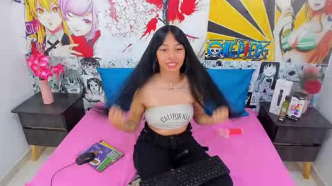 --Estefay-- online show from 11/20/25, 02:45