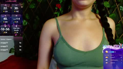 Stefanny lopez online show from 12/04/24, 11:41