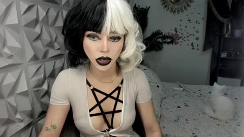 Jane online show from 03/28/26, 12:05