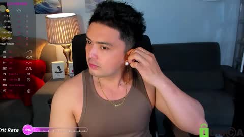 Snapshot of steffan_sebastian chatting on 11/18/25, 03:23 STEFFAN online show from 11/18/25, 03:23