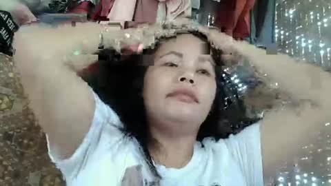 Snapshot of steffani_love chatting on 03/08/25, 03:17 steffani_love online show from 03/08/25, 03:17