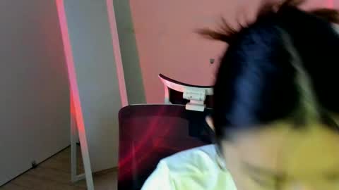 Steffi online show from 12/16/25, 10:26