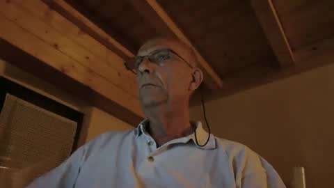 stefi444466 online show from 04/22/26, 10:44