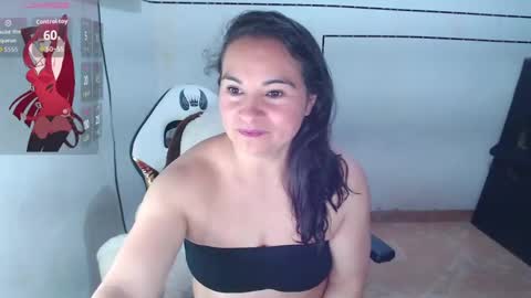 StefiAlizon online show from 09/16/25, 03:29