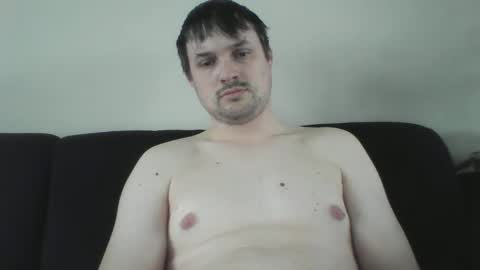 Snapshot of stefke1990 chatting on 01/22/25, 08:51 stefke1990 online show from 01/22/25, 08:51