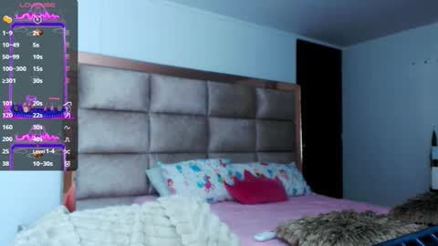 Stefany online show from 12/20/25, 01:23