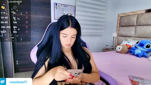 Stefany online show from 05/19/26, 01:56