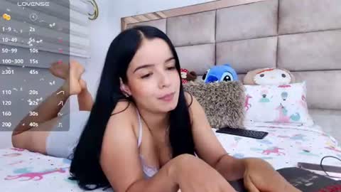 Stefany online show from 06/24/26, 12:53