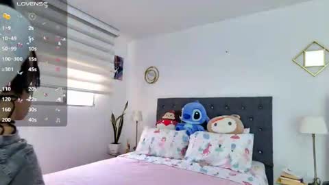 Stefany online show from 07/20/26, 09:50