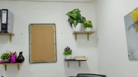 Snapshot of stefy_cg chatting on 04/30/26, 08:57 Stefy online show from 04/30/26, 08:57