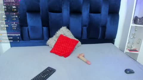 Stefy online show from 04/03/26, 04:49