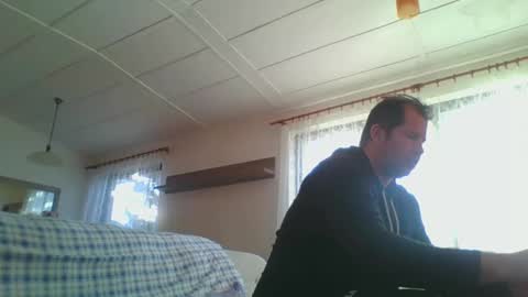 steki038434 online show from 01/01/25, 07:52