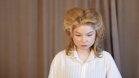 Snapshot of stela_vanila chatting on 10/08/25, 01:14 Stella online show from 10/08/25, 01:14