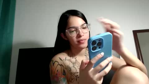 Stella online show from 01/16/25, 08:22