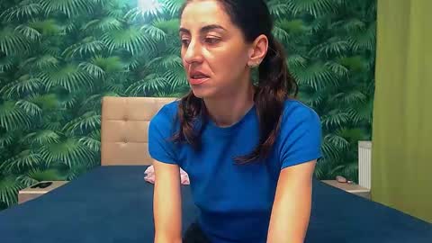 Snapshot of stella_john chatting on 01/13/25, 05:33 Stella John online show from 01/13/25, 05:33