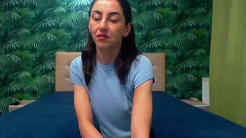 Snapshot of stella_john chatting on 02/05/25, 06:13 Stella John online show from 02/05/25, 06:13