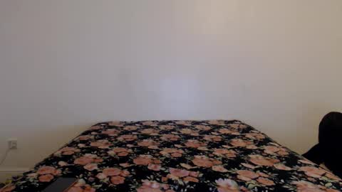 Snapshot of stella_john chatting on 02/16/26, 06:42 Stella John online show from 02/16/26, 06:42