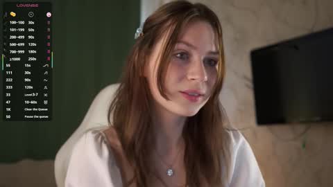 Stella online show from 09/15/25, 08:47