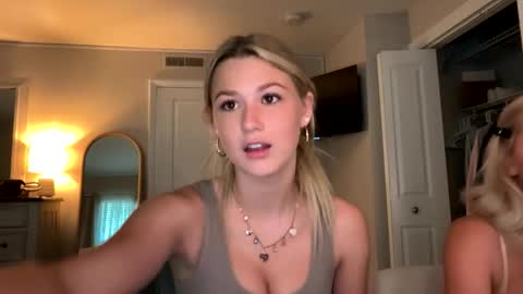 Stella Rose online show from 02/03/26, 03:50