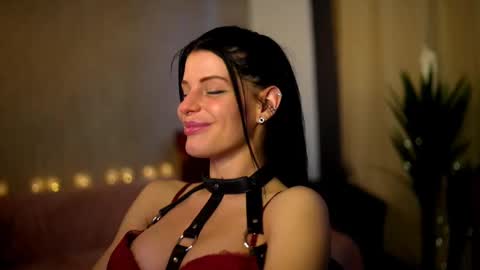 Snapshot of stella_shock chatting on 03/03/25, 01:09 Stella online show from 03/03/25, 01:09