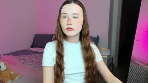 stella_sunny online show from 10/21/25, 06:08