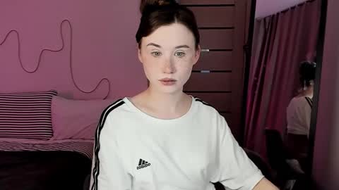 stella_sunny online show from 01/11/26, 06:57