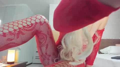 stella_walters online show from 10/27/25, 11:52