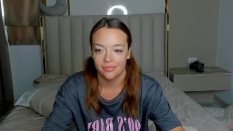 stella online show from 04/10/26, 12:16