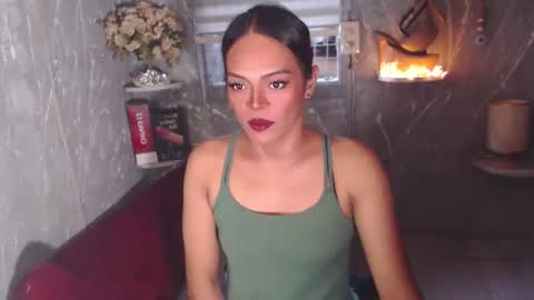 Snapshot of stellabronze chatting on 11/07/25, 11:27 stella online show from 11/07/25, 11:27