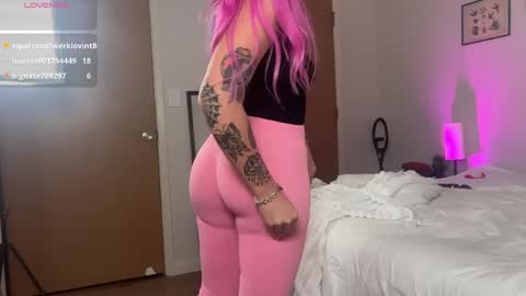 Snapshot of stellacorbet chatting on 05/29/26, 01:58 stellacorbet online show from 05/29/26, 01:58