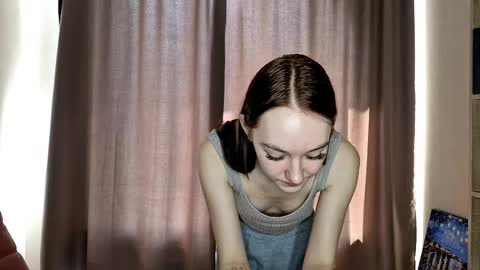 Stella online show from 09/17/25, 07:10