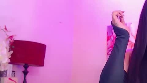 CALL ME STELLA online show from 04/17/26, 10:40