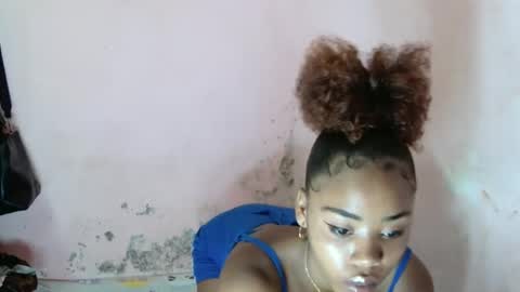 stellah2555 online show from 02/26/26, 12:59