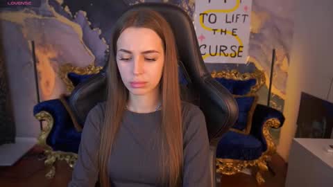 stellahoneywell online show from 11/02/25, 01:35