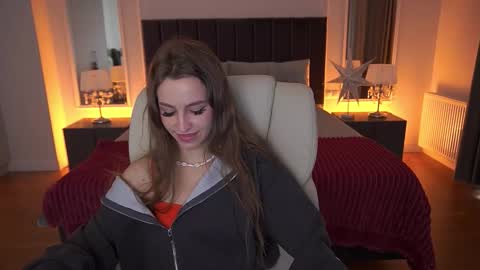 stellahoneywell online show from 02/21/26, 07:31