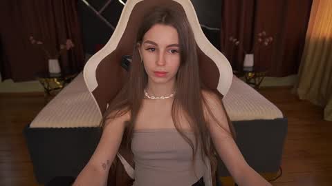 stellahoneywell online show from 04/03/26, 01:09