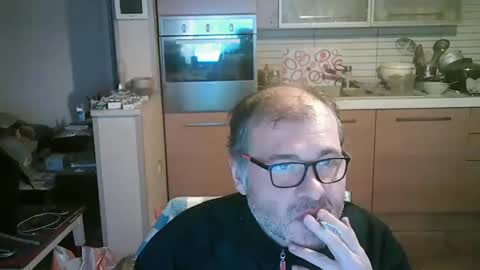 Mesh3D online show from 01/04/25, 03:40