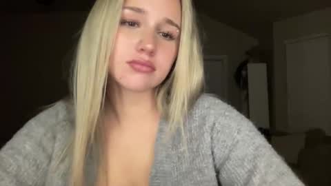 stellaraexox online show from 11/13/25, 12:53