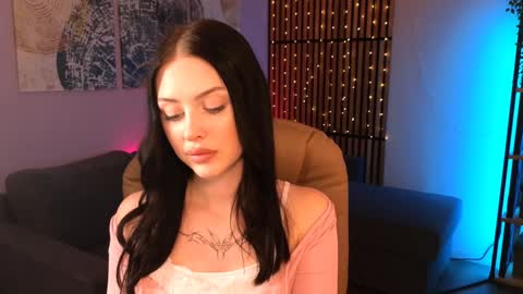 Snapshot of stellary_shy chatting on 12/11/24, 06:09 Stellary online show from 12/11/24, 06:09